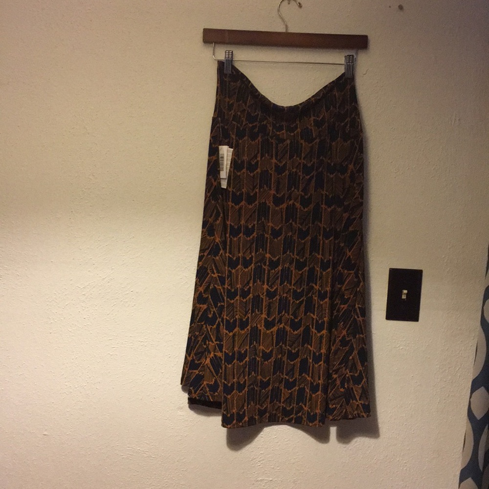 Lularoe skirt